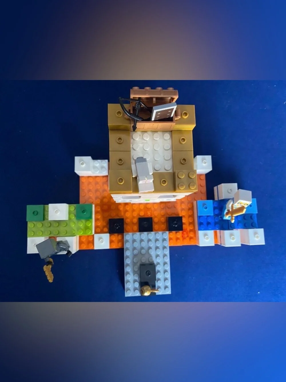 LEGO Minecraft The Skull Arena (#21145) - 100% Complete with Box & Manual